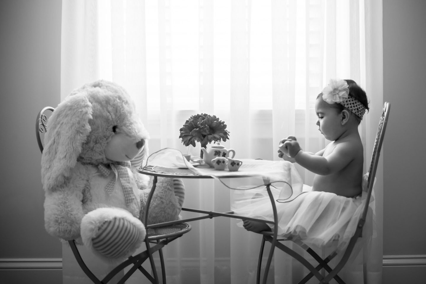 MA Wedding Photographer Adrienne Jeanne Photography. Photography studio specializing in weddings, newborn and family portraiture. Available for creative wedding photography throughout New England and Boston