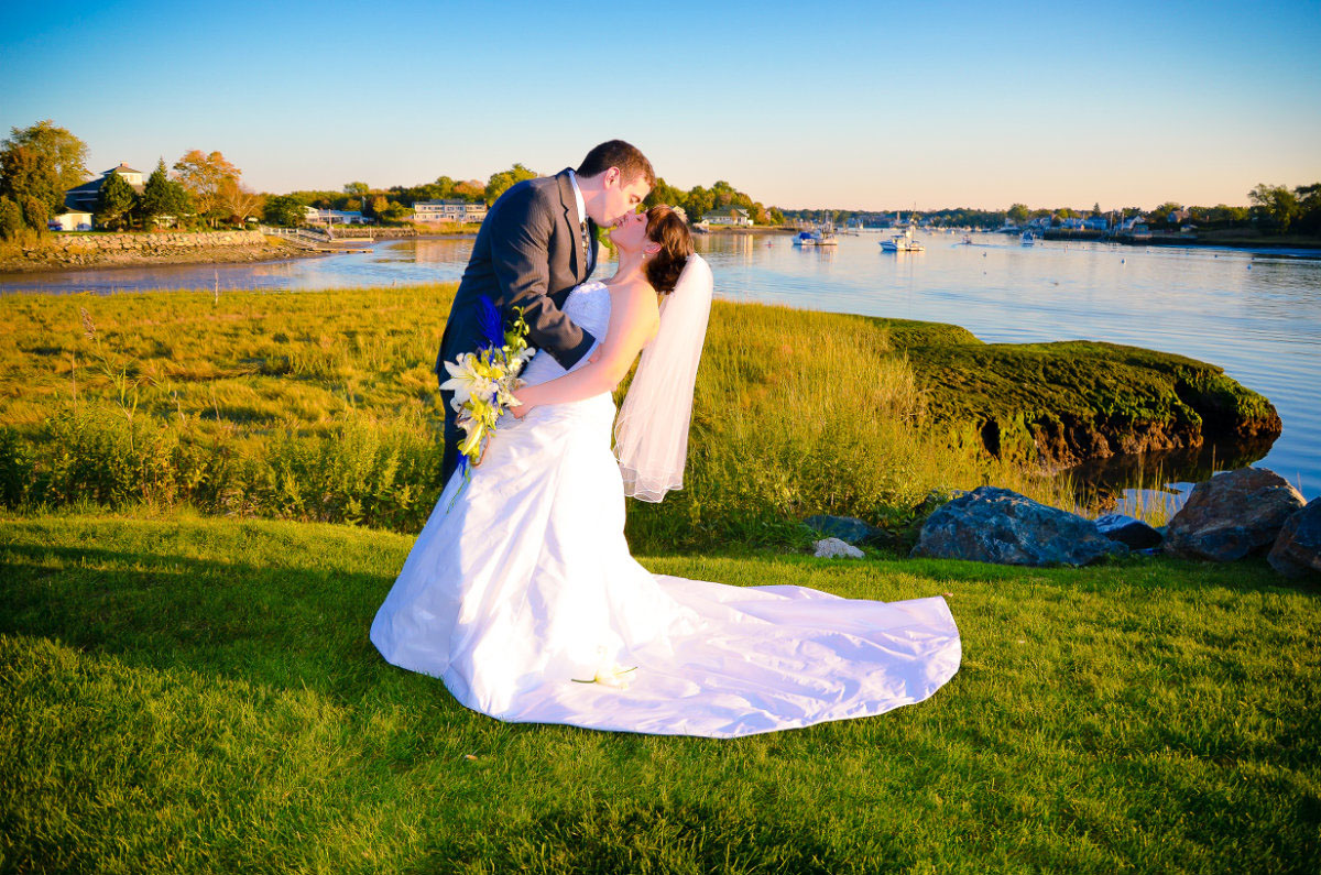 MA Wedding Photographer Adrienne Jeanne Photography. Photography studio specializing in weddings, newborn and family portraiture. Available for creative wedding photography throughout New England and Boston