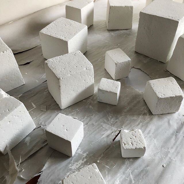 The blocks are coming along after many coats of plaster and gesso. Plans for their future have expanded as I sit and sand/mix/coat/sand mix and so in. Production crew now needed!
#cube #gesso #plaster #wip