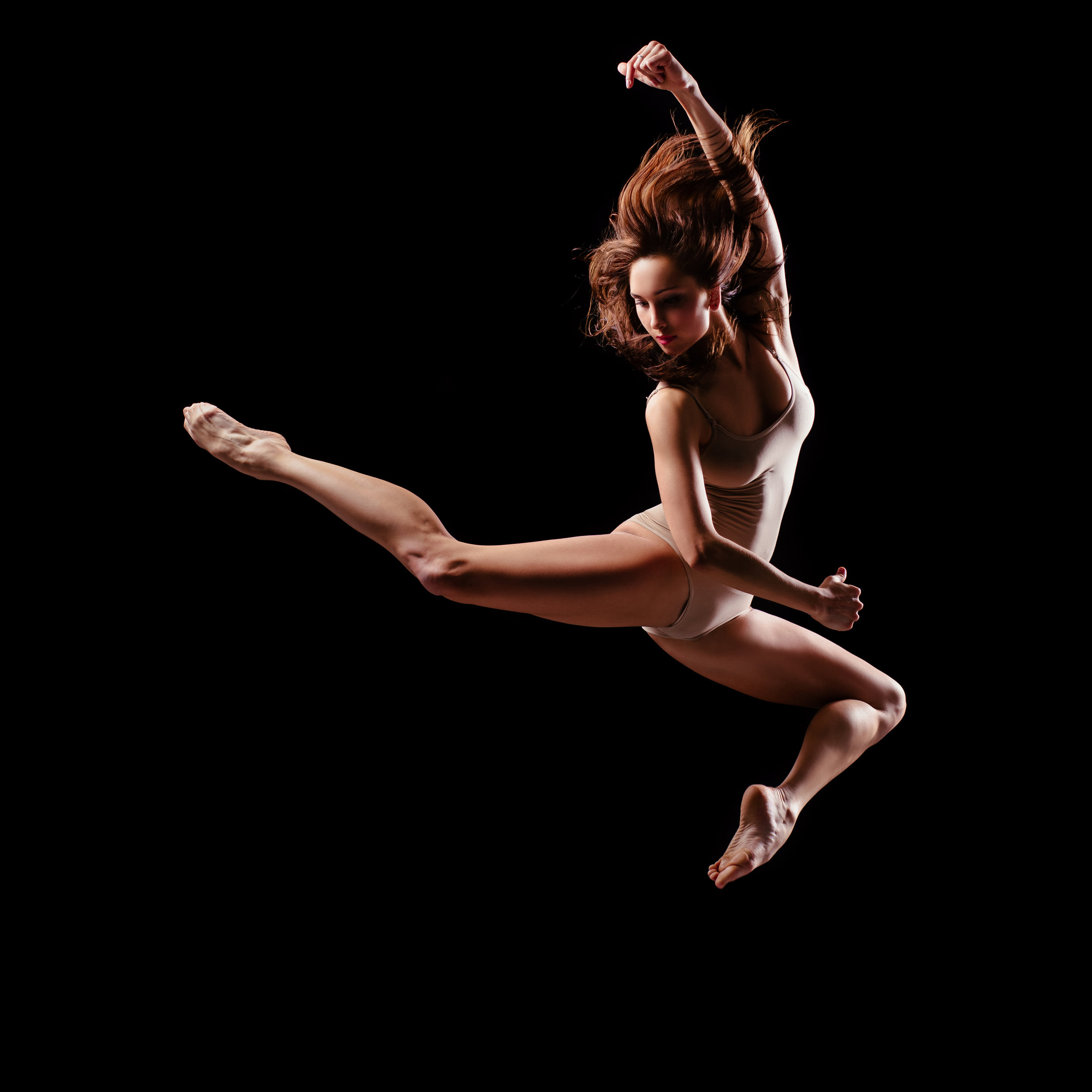 Combatting Summer Dance Intensive Soreness: 8 Tips To Help Dancers Manage Soreness So You Can Keep Dancing At Your Best