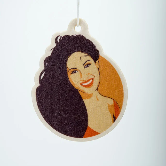 selena-np-f.jpg