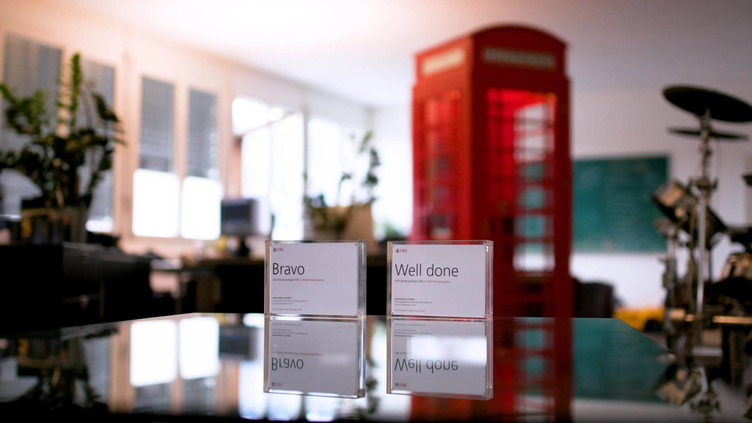 Branding_Agentur_generation_y_UBS_Brand_Spotlight_wide.jpg
