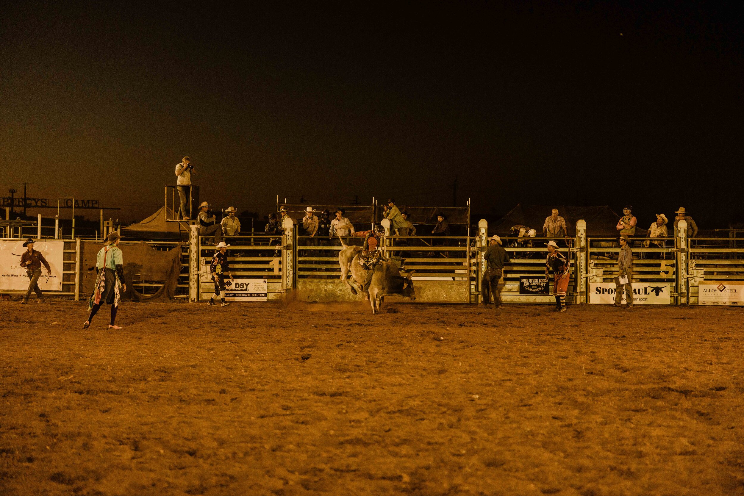 RobeRiverRodeo_0811.jpg