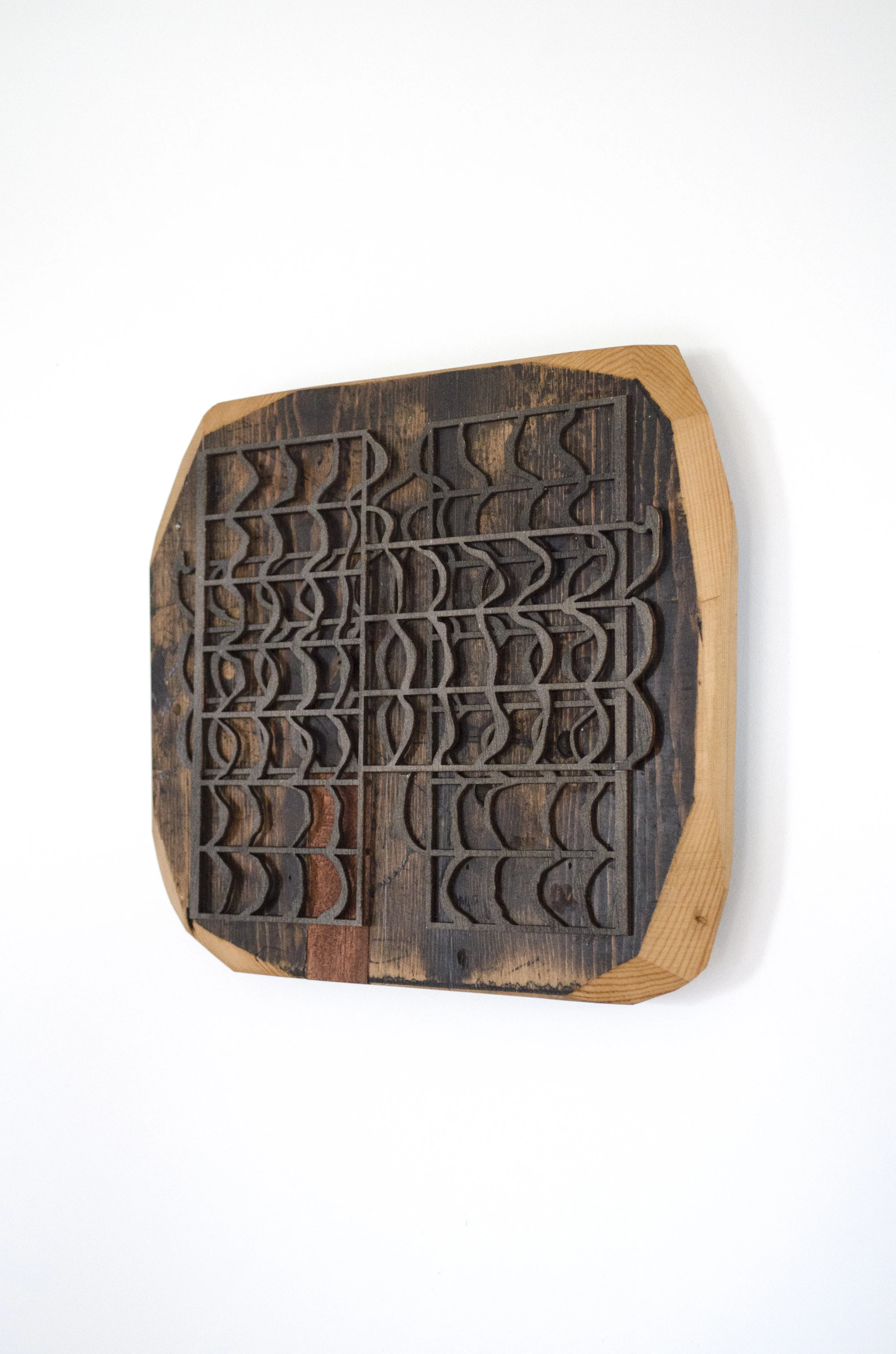 Tablet_Painted wood relief_31x26x4cm_2017