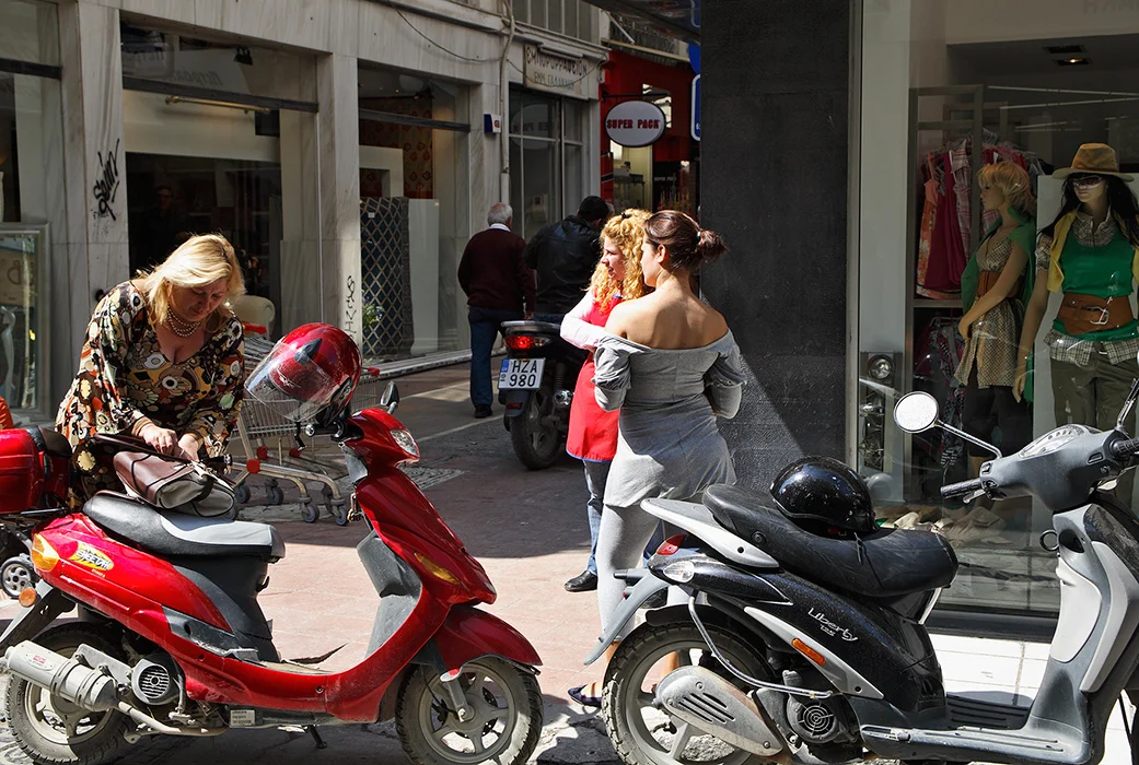 Einkaufsstrasse im Zentrum von Iraklion, Kreta 2007