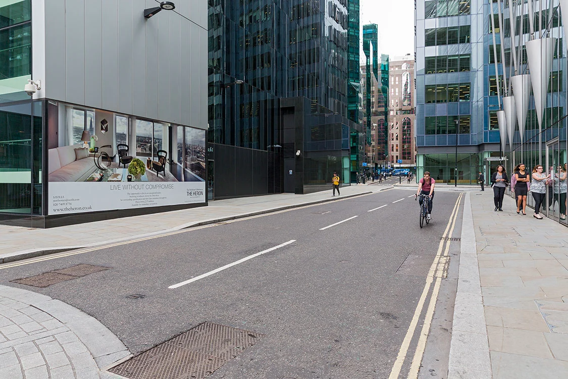Moore Lane, City of London, 2016