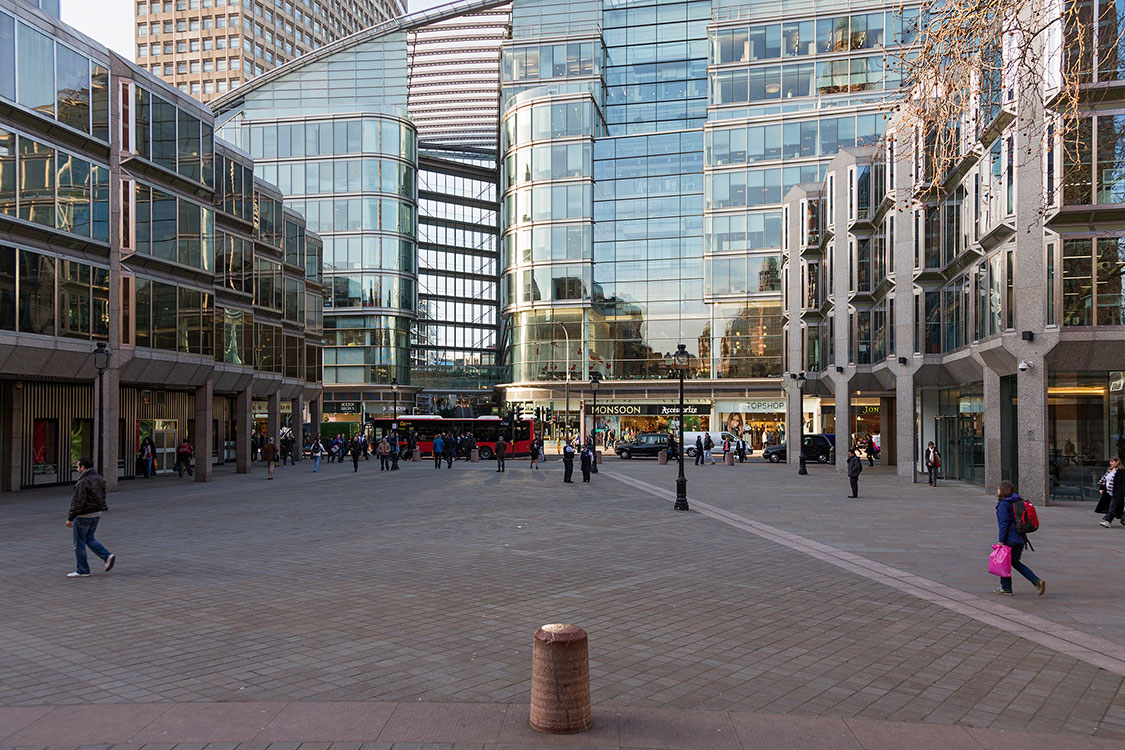 Cathedral Piazza, Victoria, London 2015