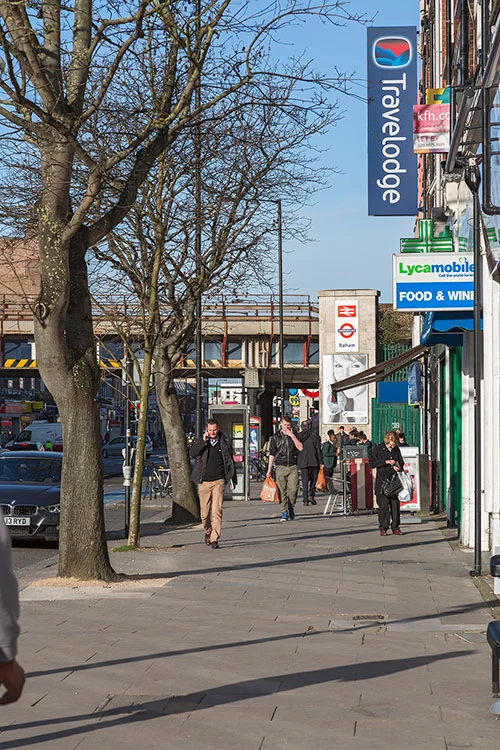 Balham High Road, Balham, London 2015
