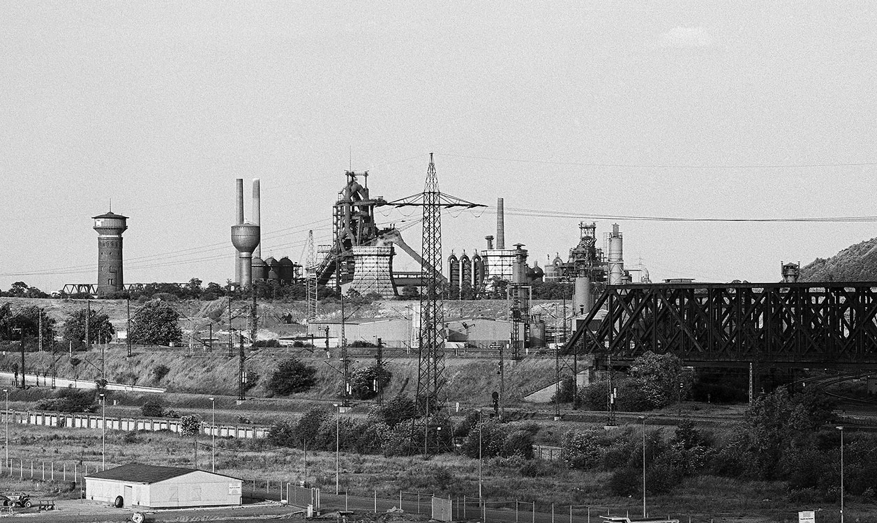 Industriegebiet West, Wasserturm und Hochofen A, 1976