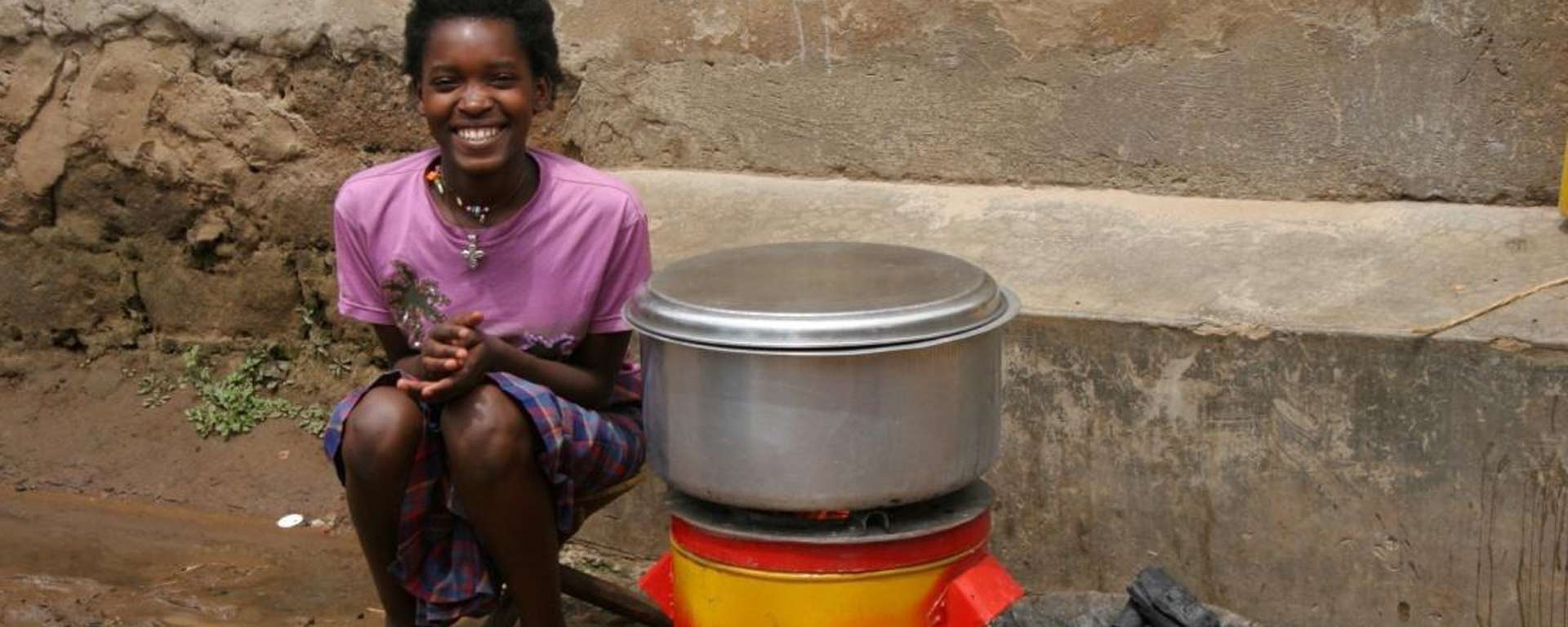 INTRODUCING ENERGY EFFICIENT COOKSTOVES