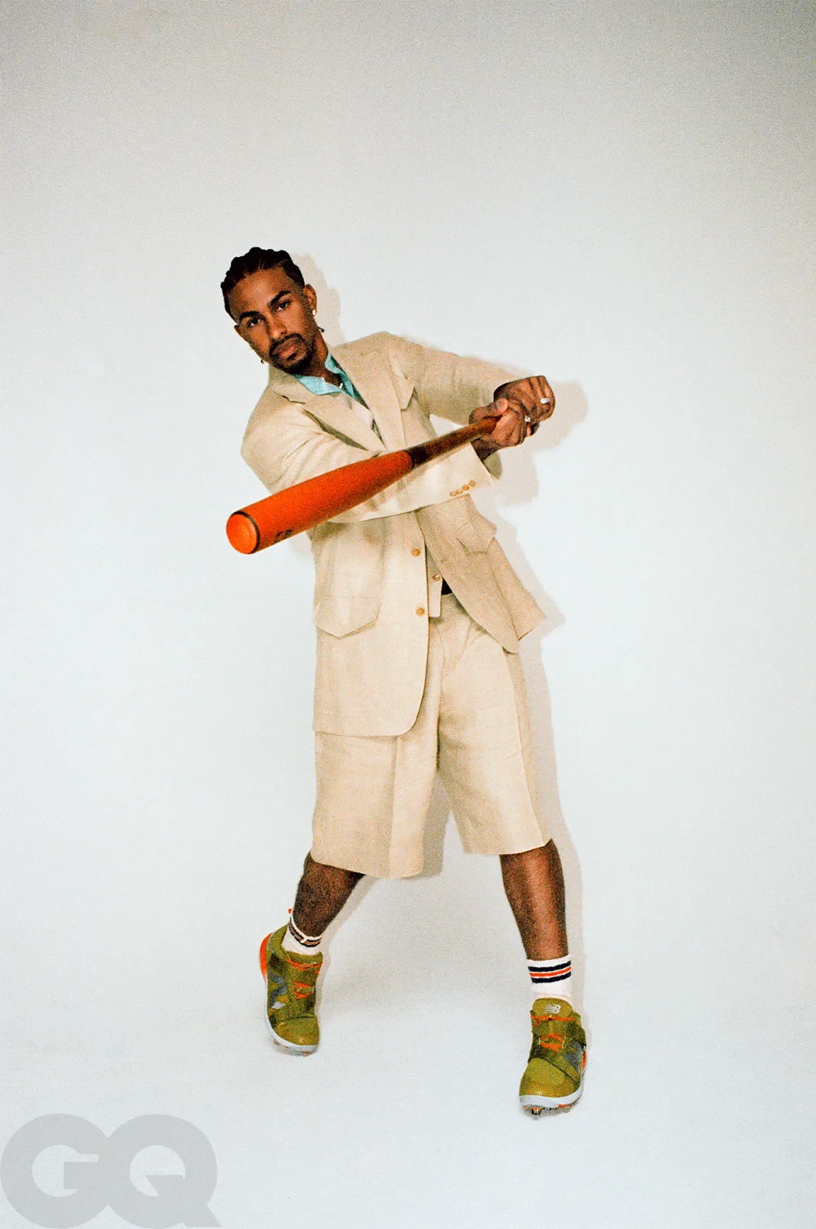 GQ0325_HypeLindor_D_09.jpg.webp