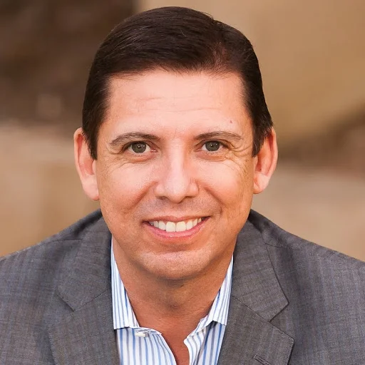 Civic Breakfast: Ricardo Valencia