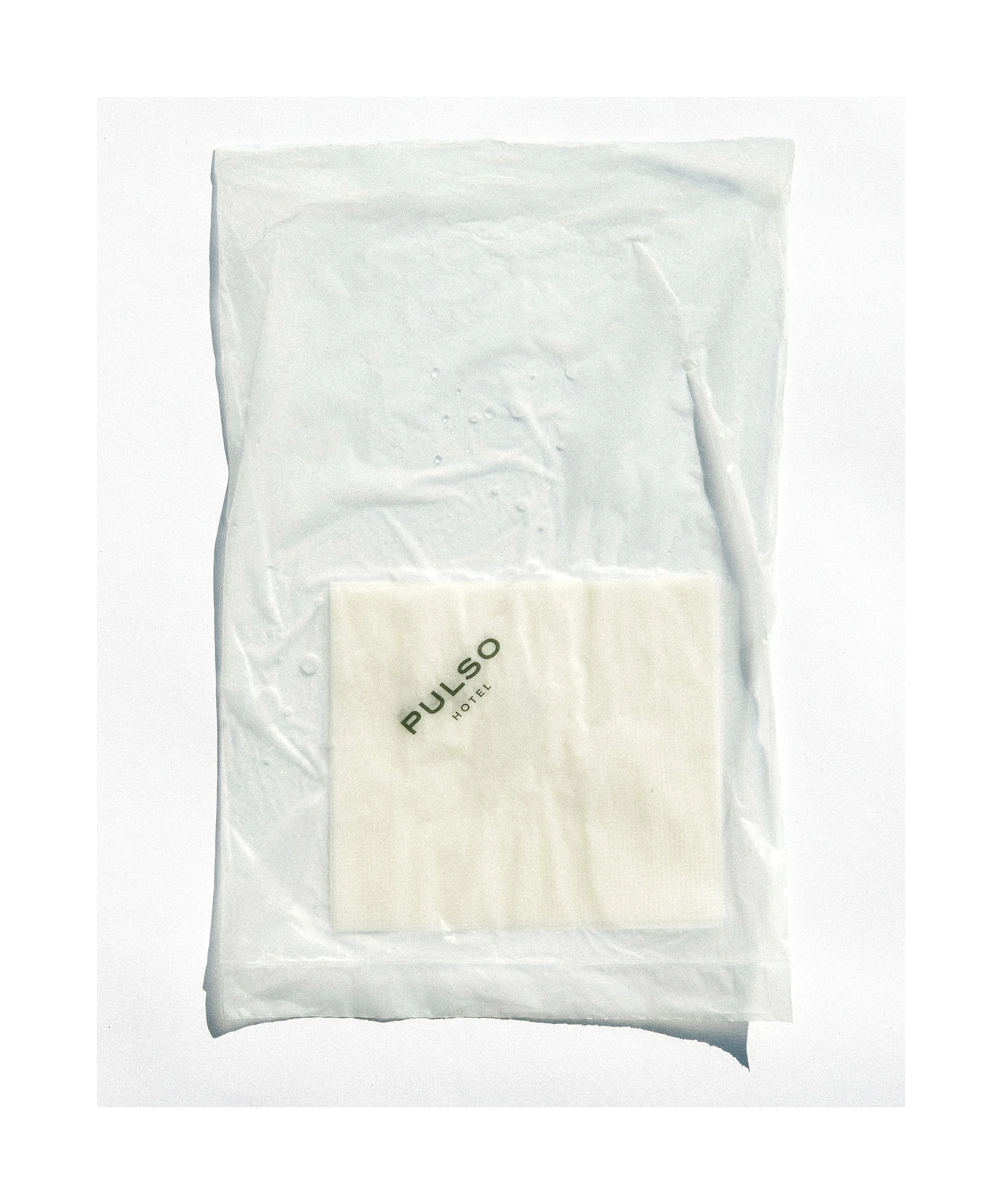 2406 BR SP UIWD Pulso Hotel Stills 0244.JPG