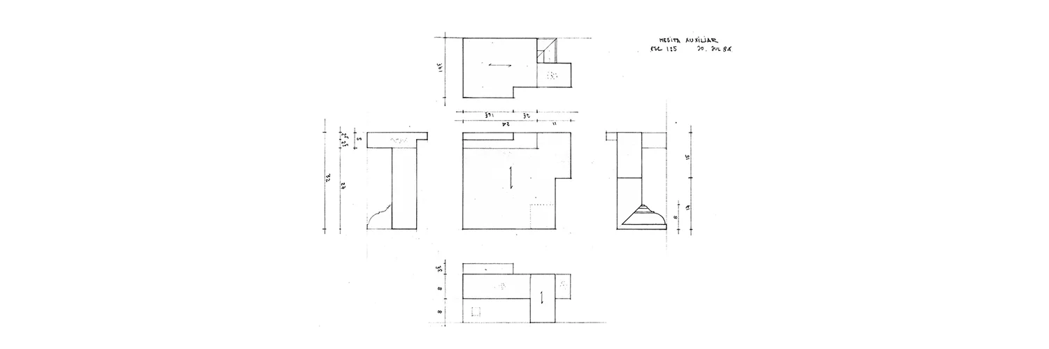 mesa para lámpara web baja copia.jpg