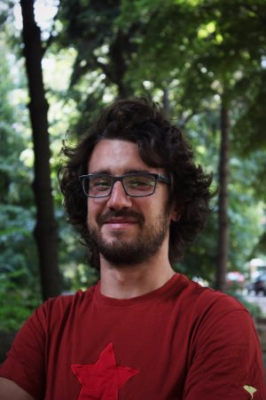 Petar Kostov / Dextrophobia Technology & Interactive experiences Co-founder of Dextrophobia Rooms. Petar has extensive experience in creating interactive experiences. His quiver includes tools like game/puzzle design, physical interaction, electronics, mechanical installations and small-scale production. Experienced software engineer with BSc in Computer Science and an interest in intelligent technologies. 