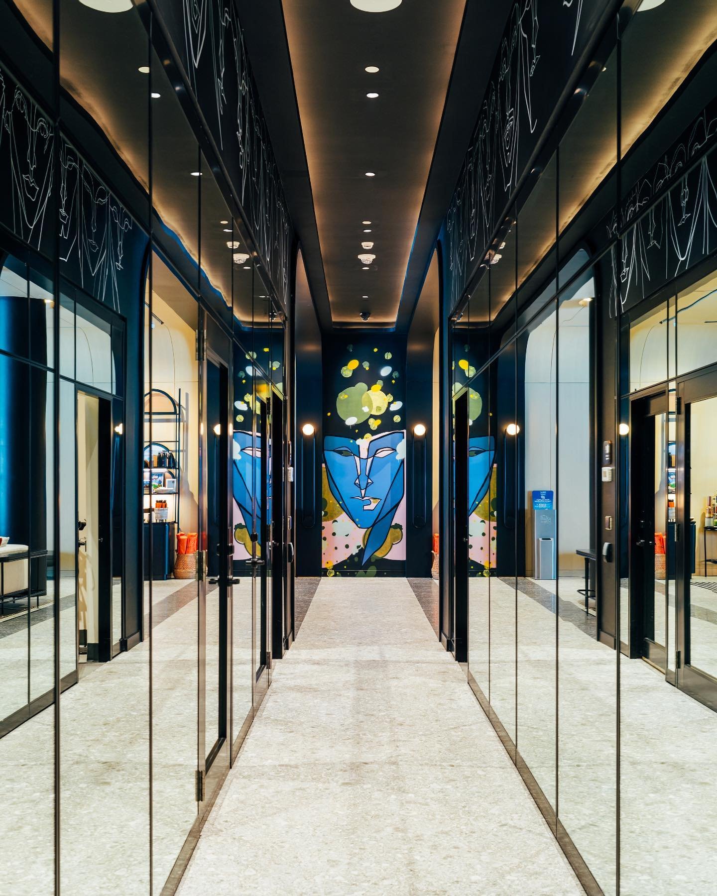 Finally getting around to posting my photographs of stunning new work by @pascalpaquette and @ansermysteriousdate at @canopytorontoyorkville in collaboration with @wellandgood and @gzartco