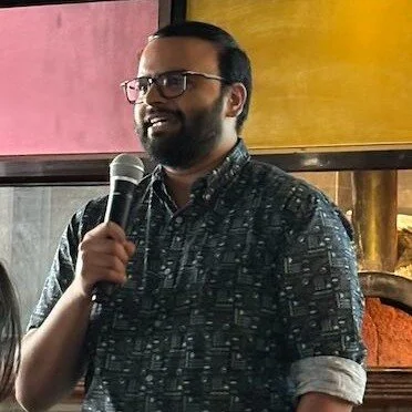 Anirudh Tagat delivered an engaging talk on Understanding How We Choose: Human Behaviour Through the Lens of Behavioural Economics for the Society of Intellectuals in Lower Parel, Mumbai, exploring the psychology behind decision-making, cognitive bia