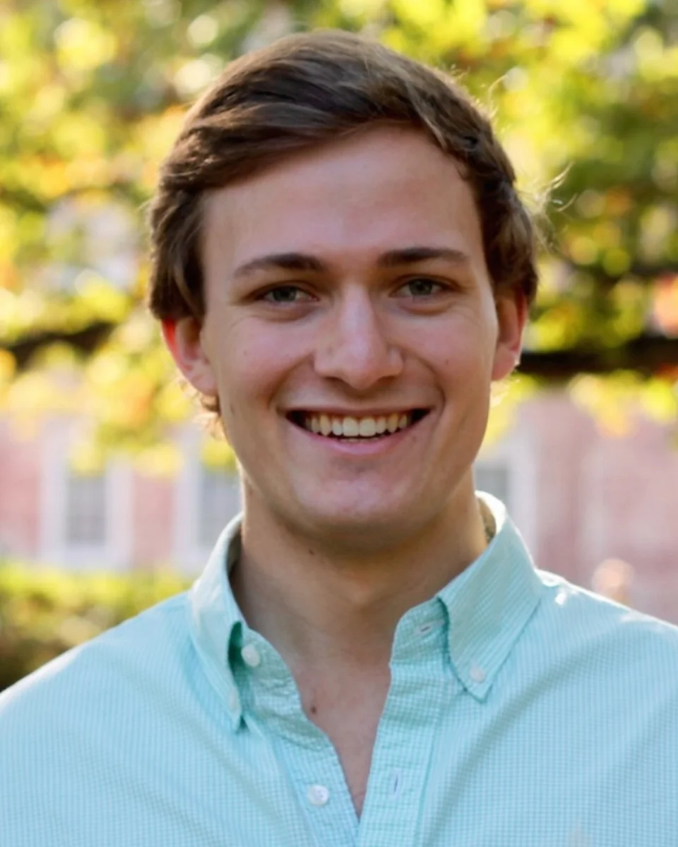 Miles Herr Tenor