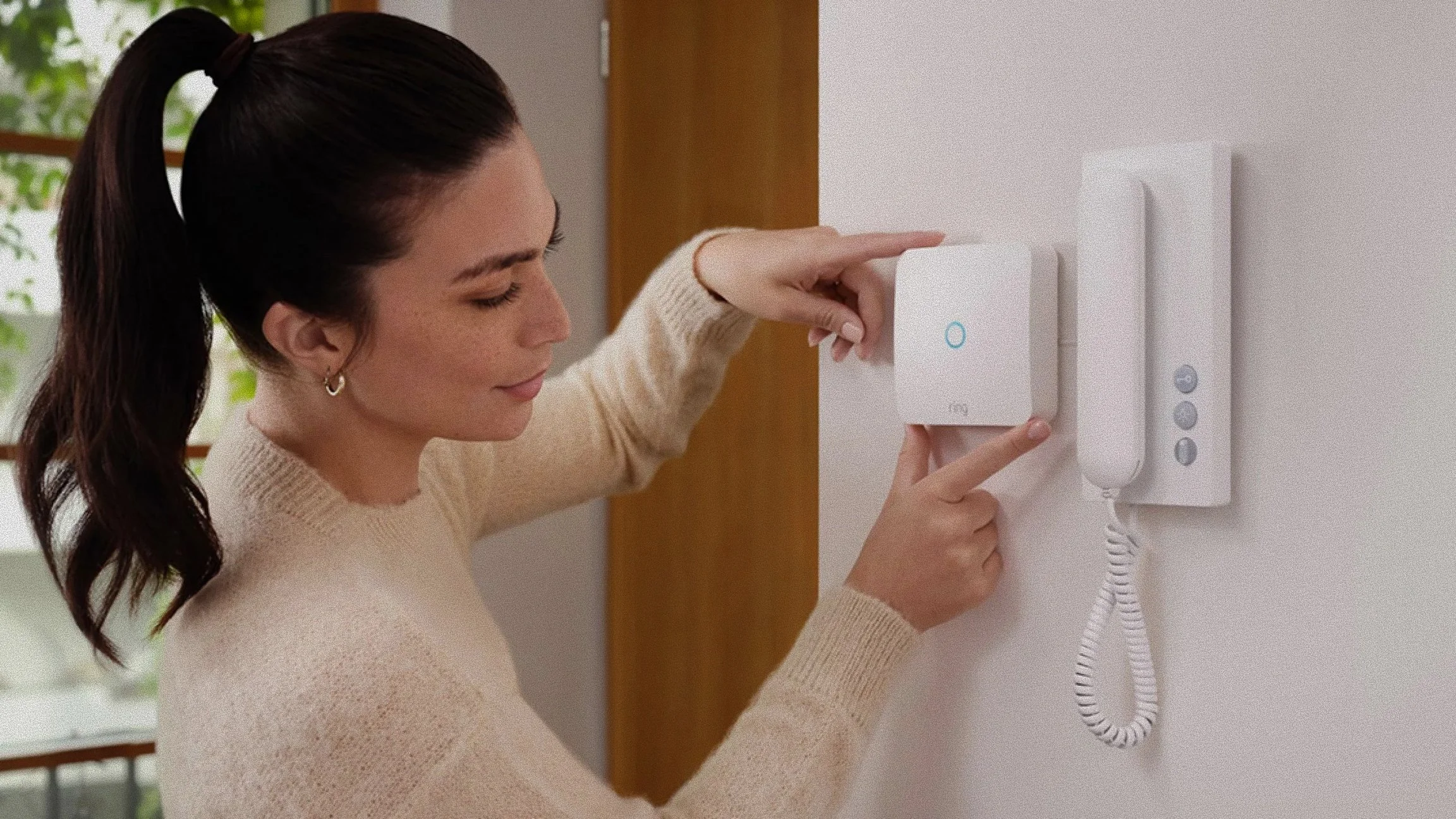 Intercom_16x9 1.jpg