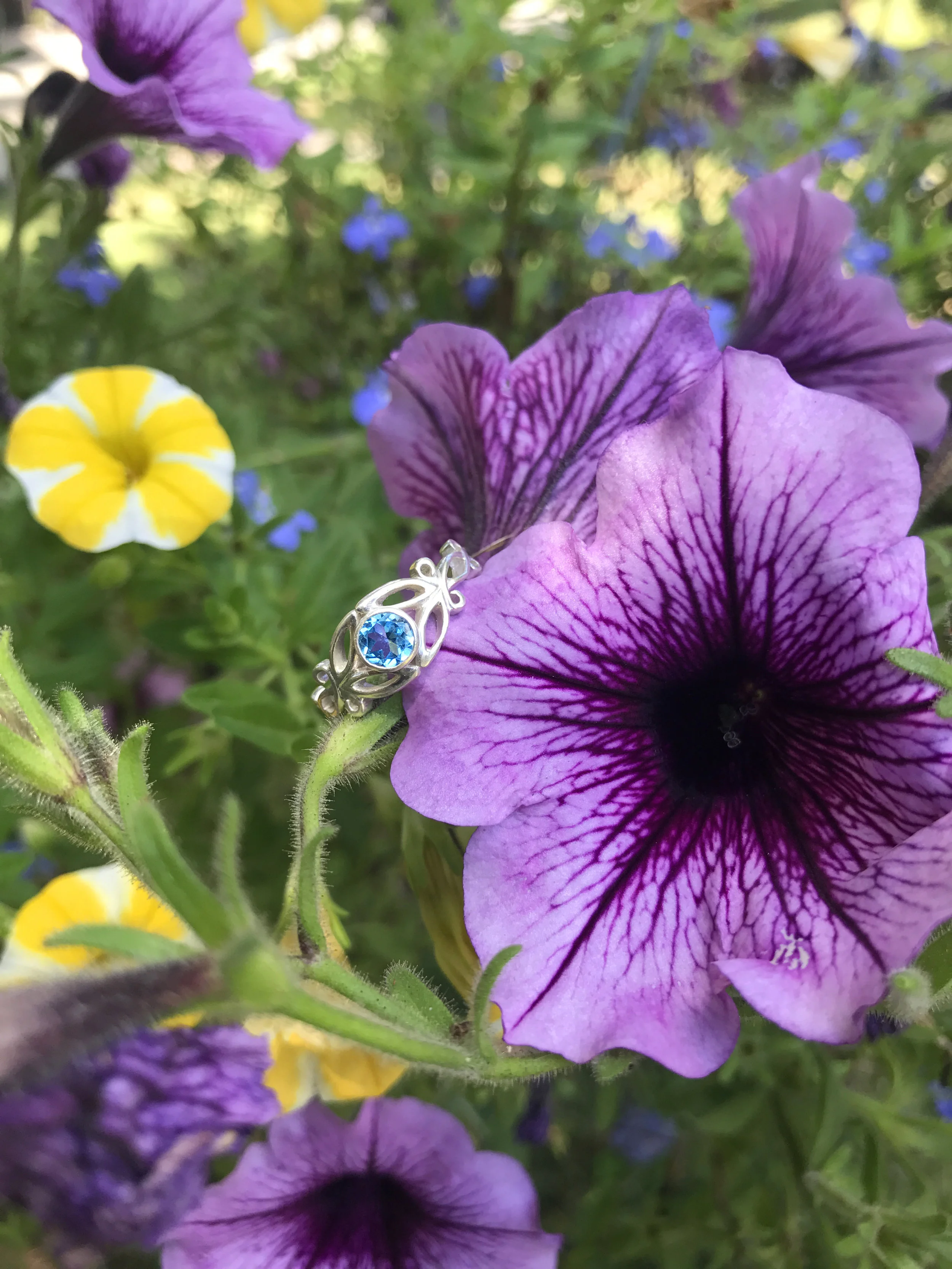 Arabesque Swiss Topaz Ring