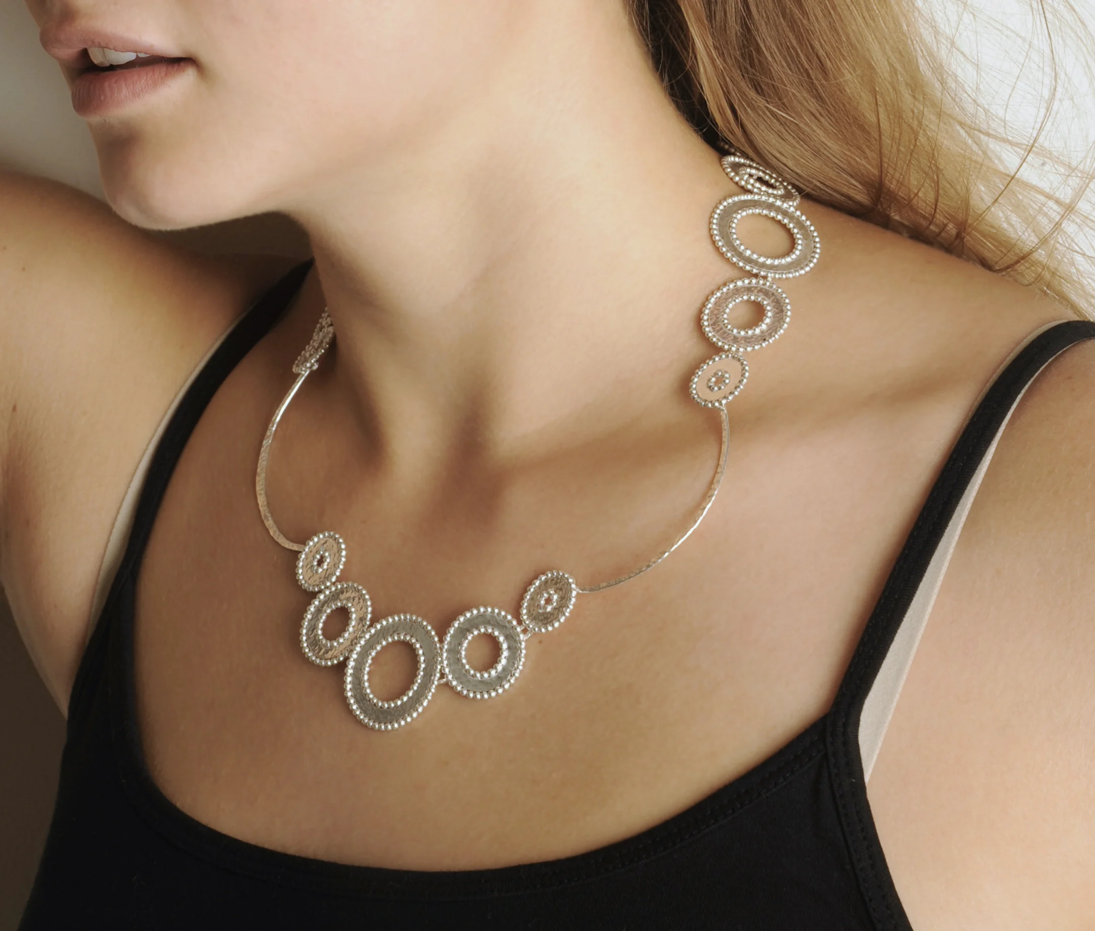 Trim Circle Statement Necklace