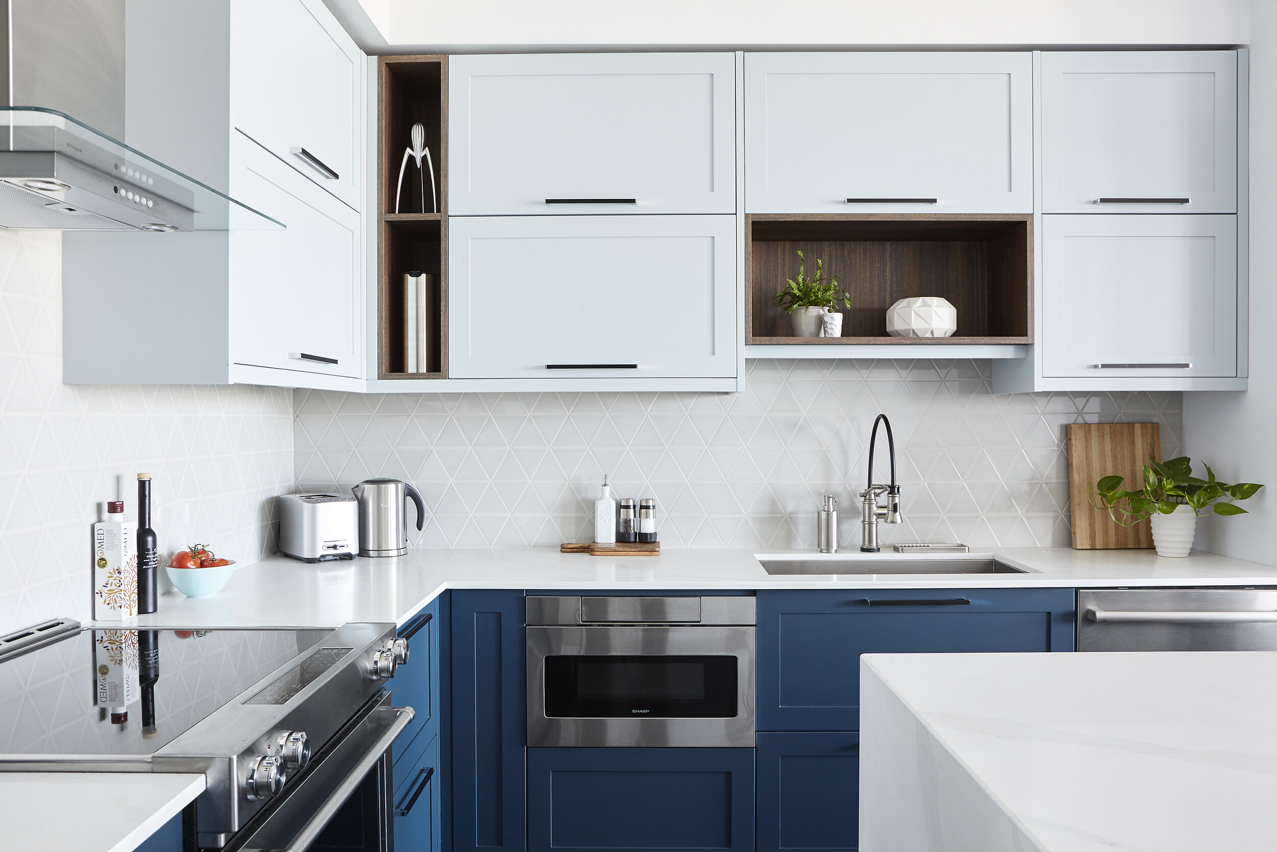 Interiors-Blue-Kitchen-Luxe.jpg