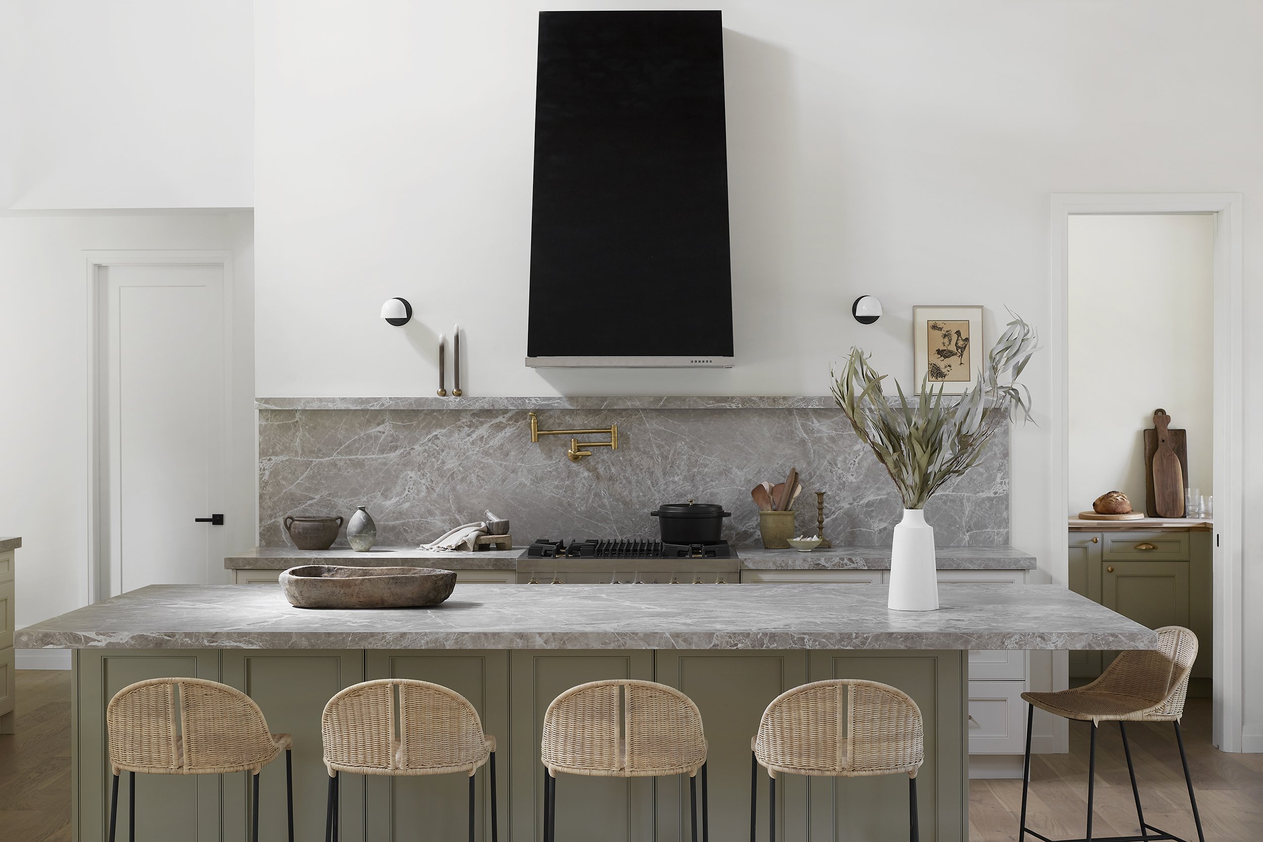 2nd_LineHouse_KitchenIsland.jpg