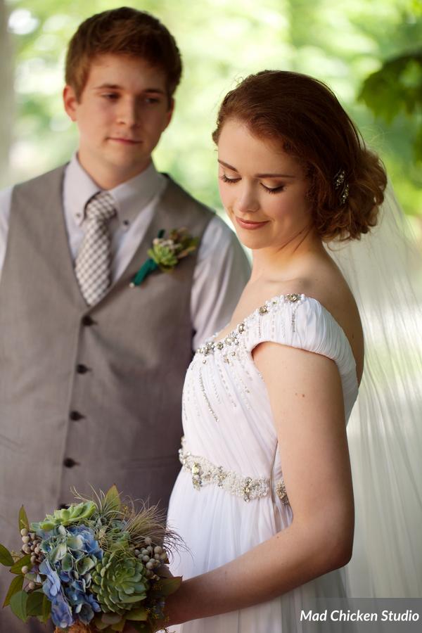 Eric & Alexis's wedding day was just gorgeous - gorgeous couple, gorgeous weather, gorgeous flowers, gorgeous everything!