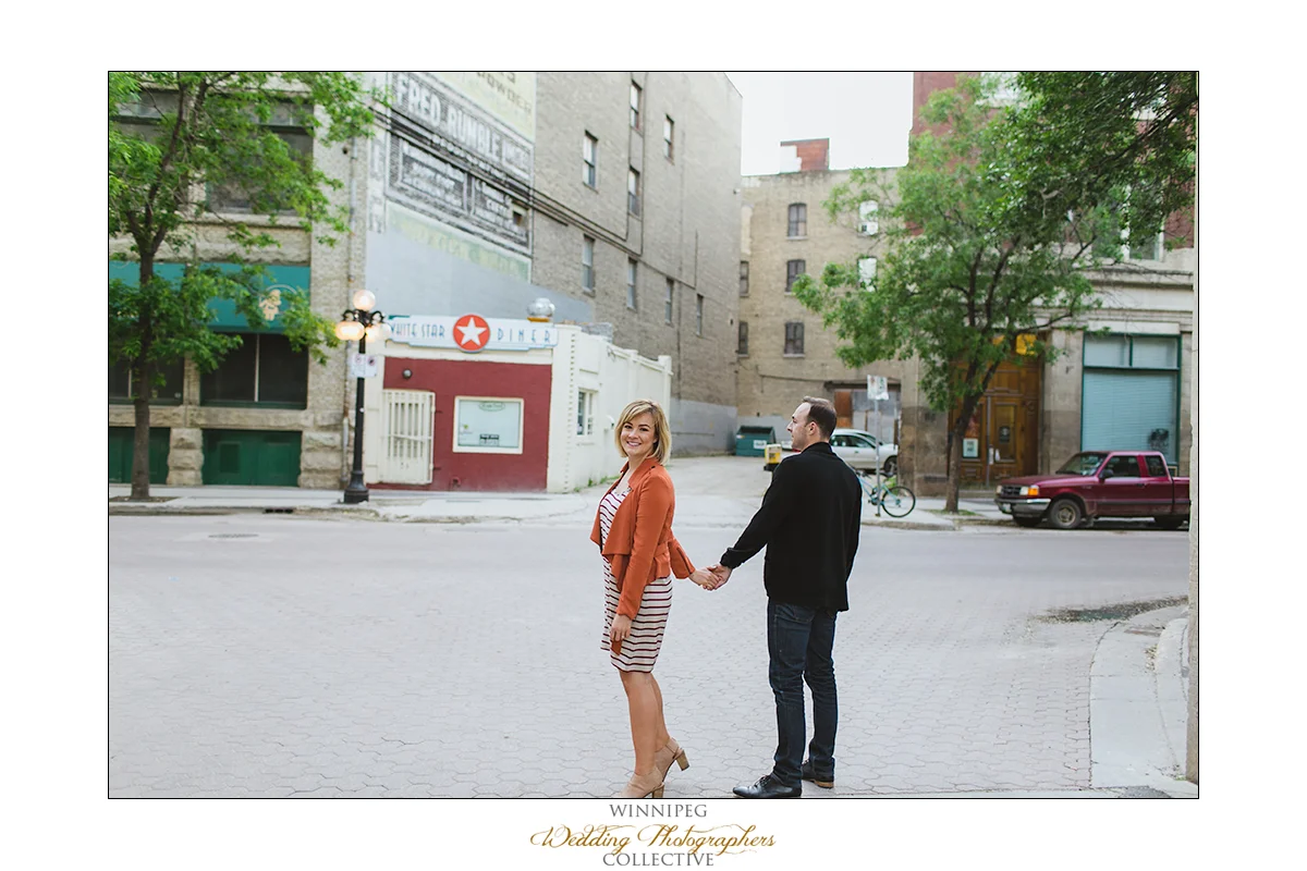 Ryan&Lindsay_Engagement_Reanne_ExchangeDistrict_022.jpg