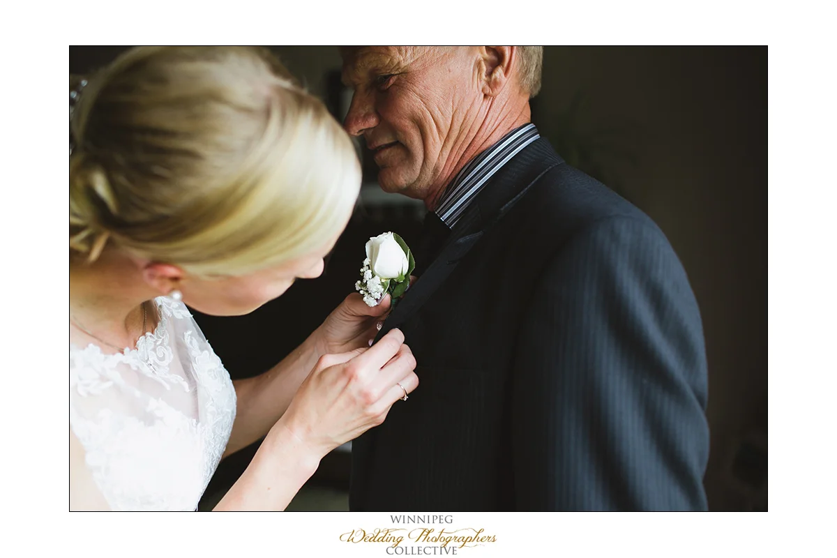 Dana&Rory_Reanne_Wedding_Winnipeg_03.jpg