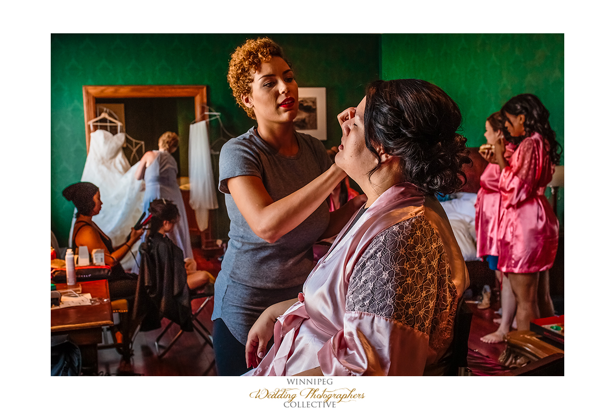 001_Fort Gibraltar Winnipeg Manitoba Wedding.jpg
