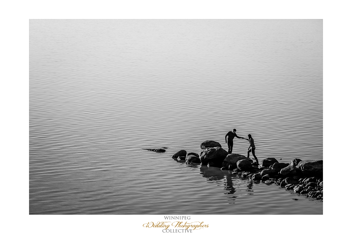 Winnipeg engagement photographer