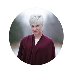 Peggy Manitoba Wedding Photographer.jpg