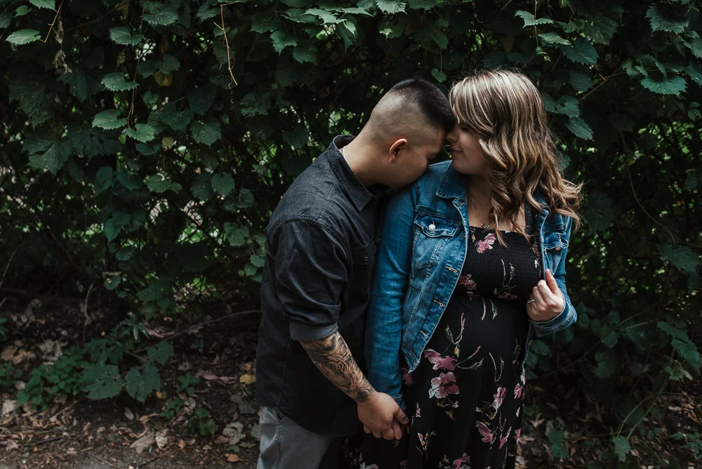 Cindy+Tony_Engaged_AssinboinePark(C)-08.jpg