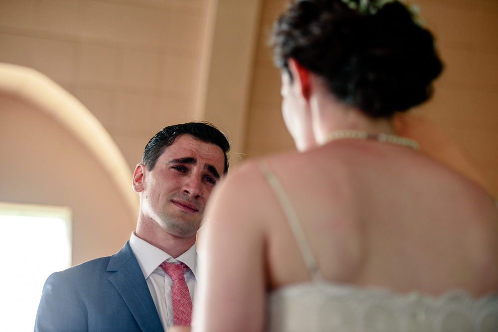 Family farm wedding in Morris Manitoba
