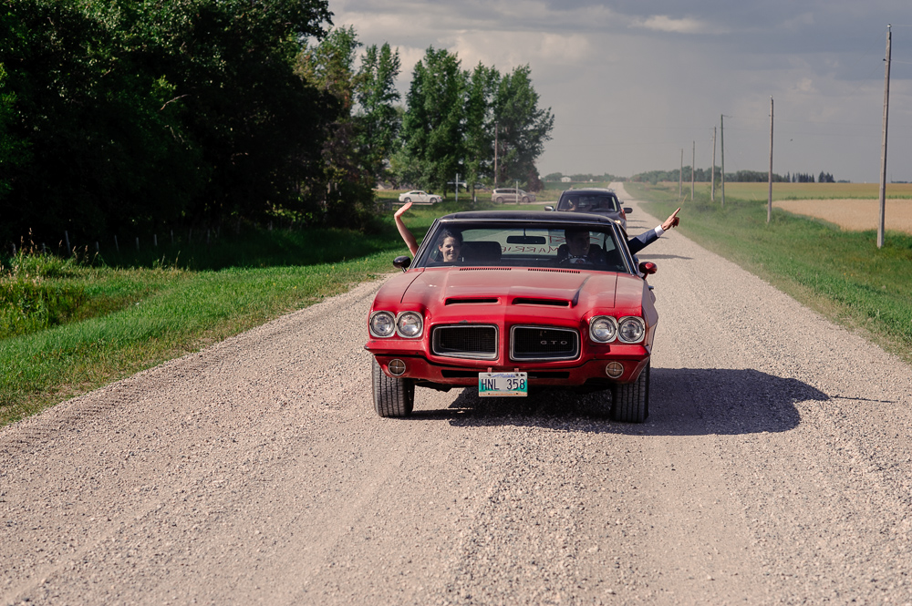 Family farm wedding in Morris Manitoba