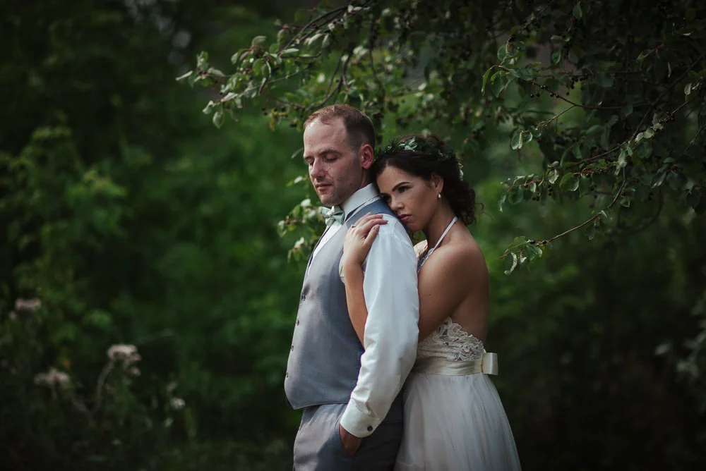 Sarah+Steve_Married_BackyardWedding(C)-15.jpg