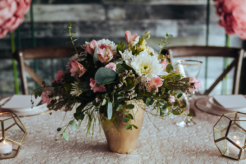 WhimsicalStyledShoot_LaLune2018-31.jpg
