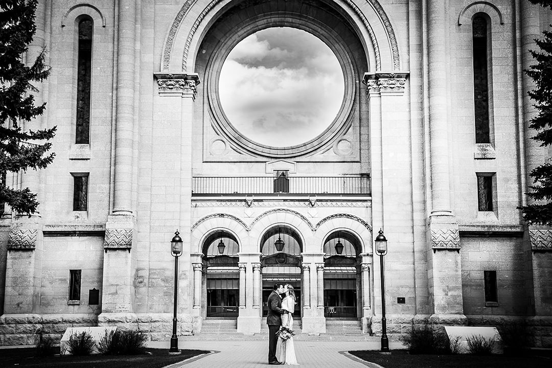 Kristi&Romain_WeddingBlog_StBoniface_May2019-23.jpg