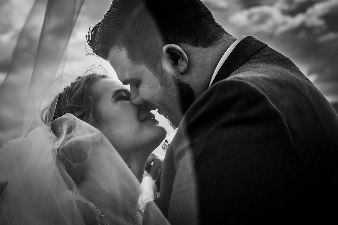 Tayer&Zach_Wedding_BestWesternPlus_2019-296.jpg
