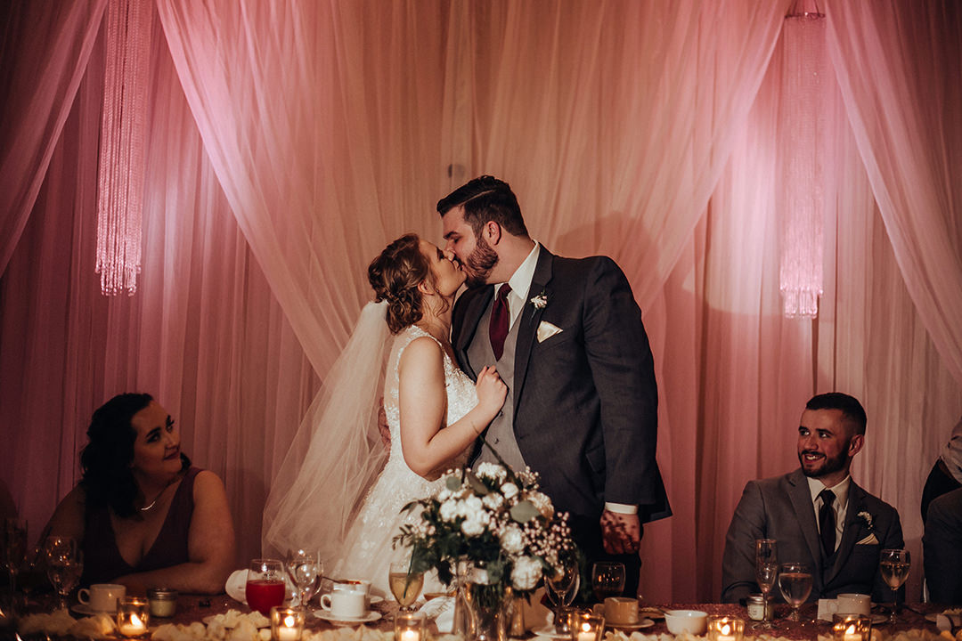 Winnipeg Best Western Plus Wedding