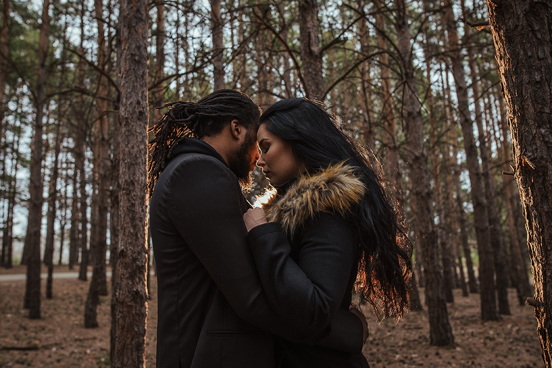 Andrea+Jamaal_Bird'sHillPark(C)-04.jpg