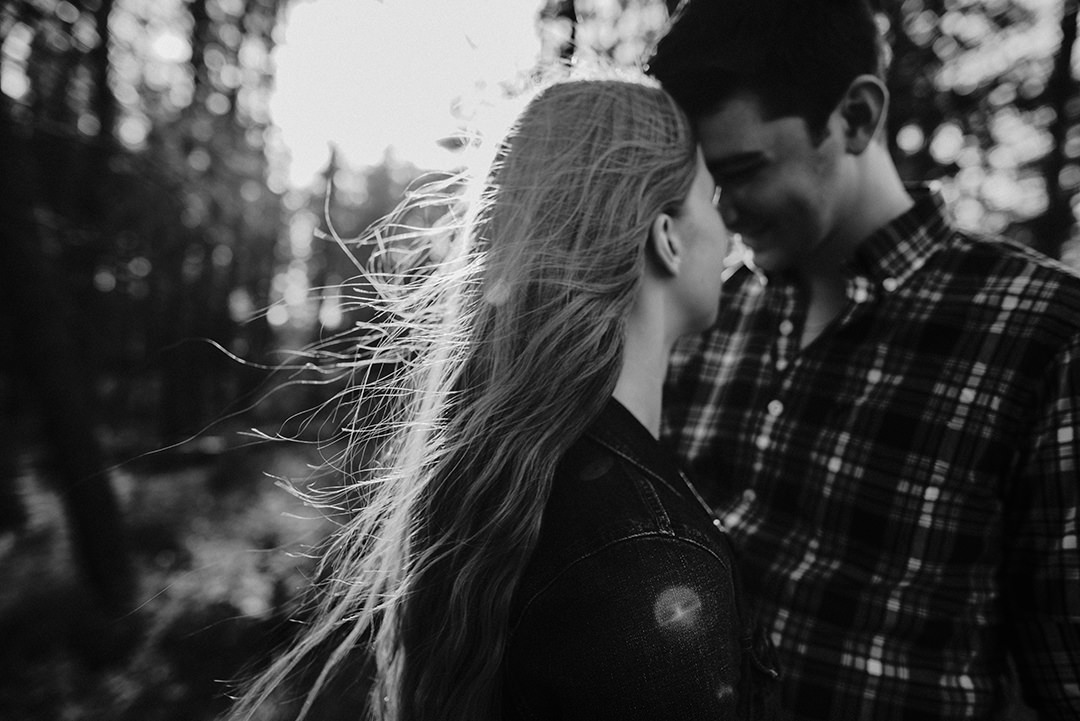 0007birds-hill-park-engagement-photos-ruth-jordan.jpg