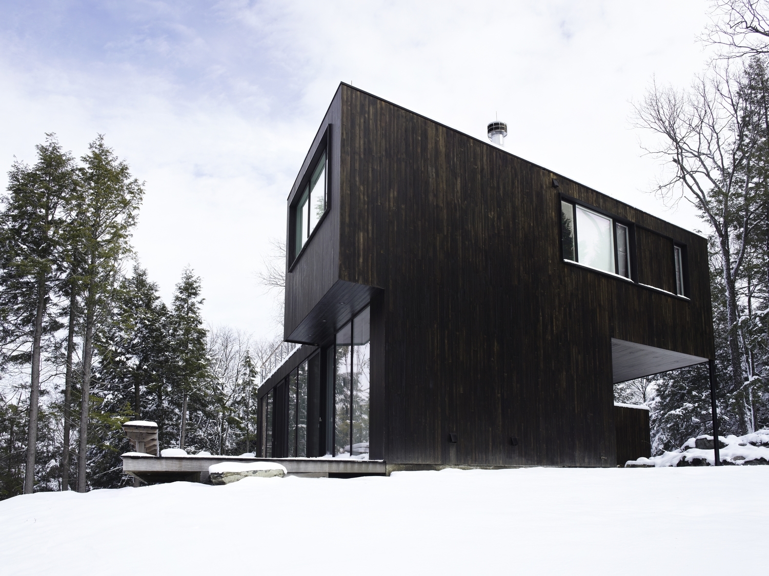 Toshiko Mori Charred Cedar two volume house