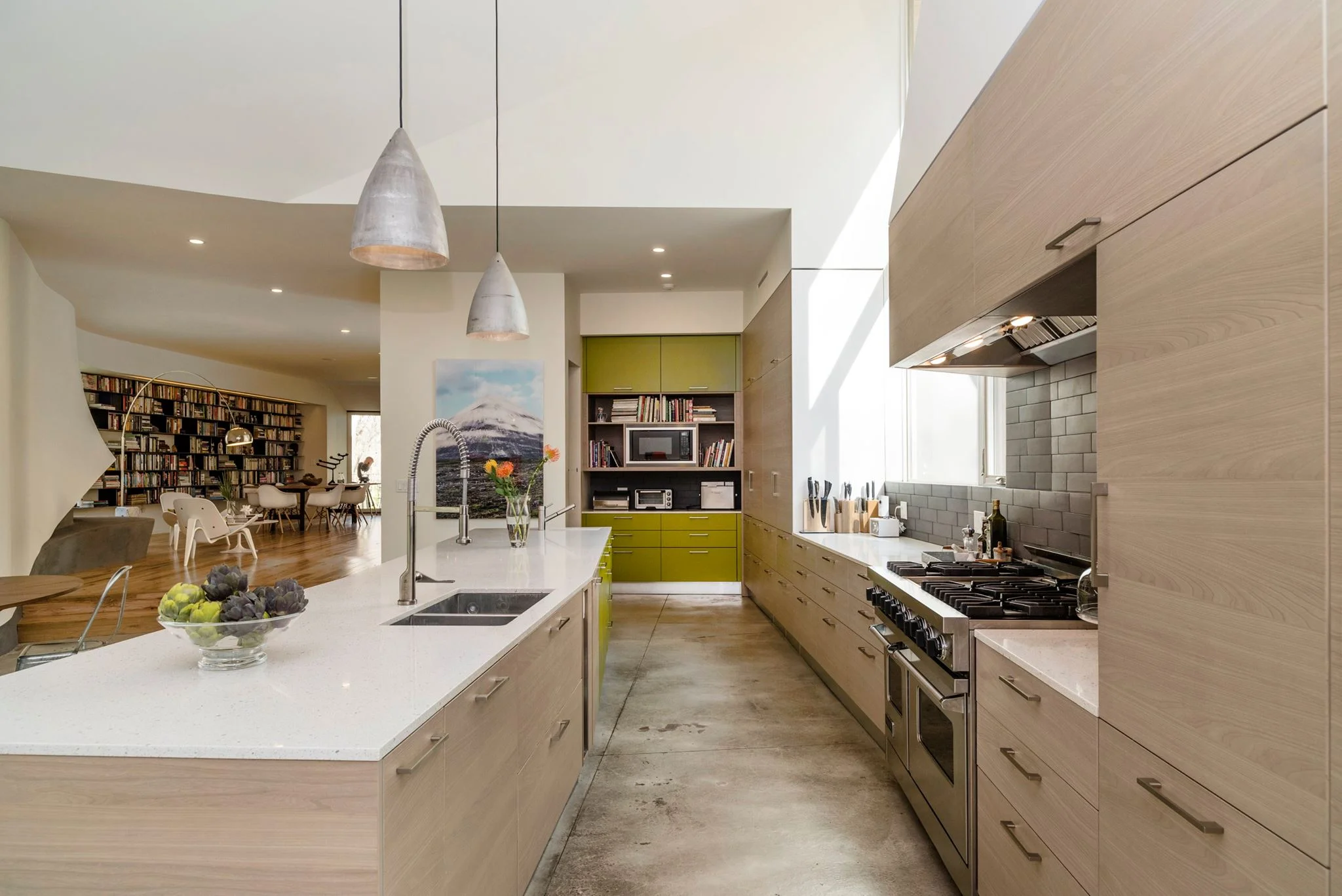 gorgeous white clean kitchen