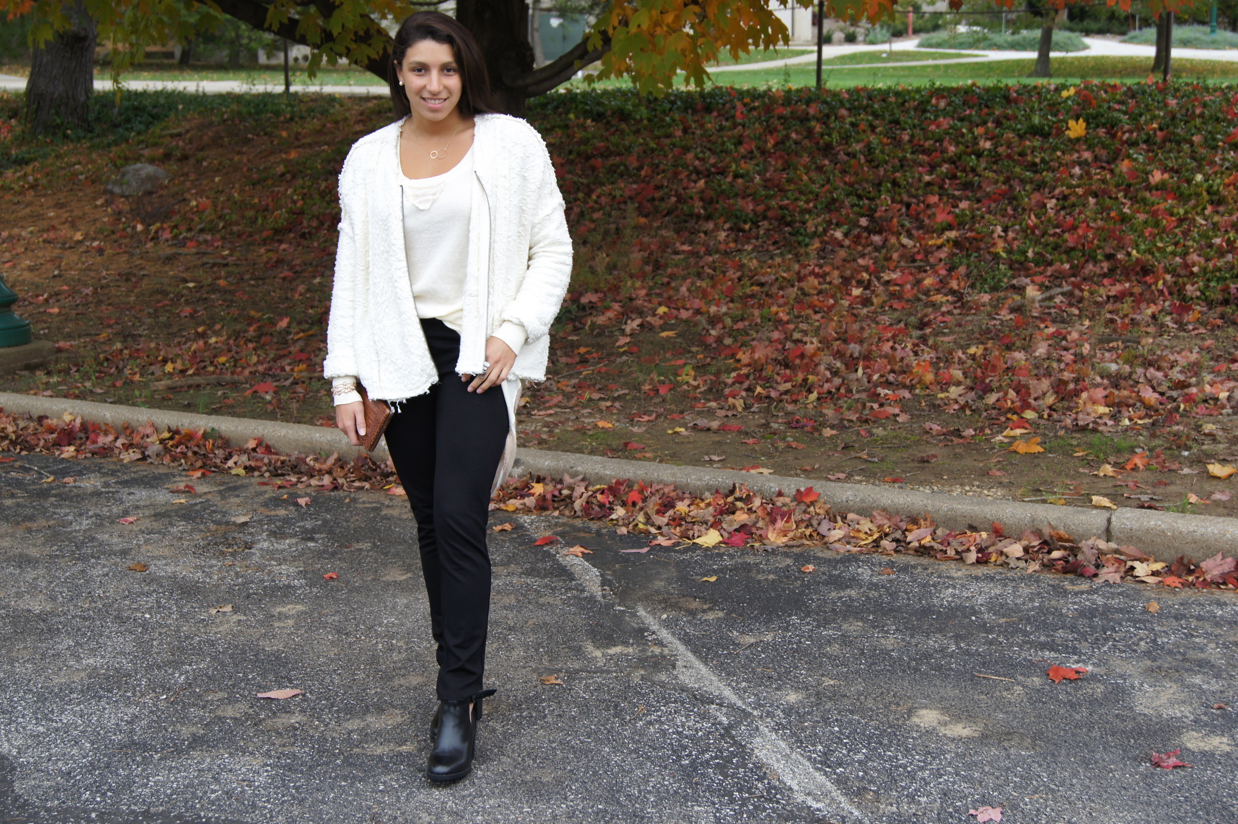 This look is a little unique in terms of textures and lengths, but it works out pretty well! Free People always does a great job with creating different pieces that make a statement in your look. I love the easy going style that free people embodies while still delivering unique and trendy items. 