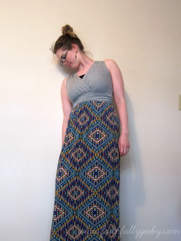 Gilli Shay Maxi Dress size Small