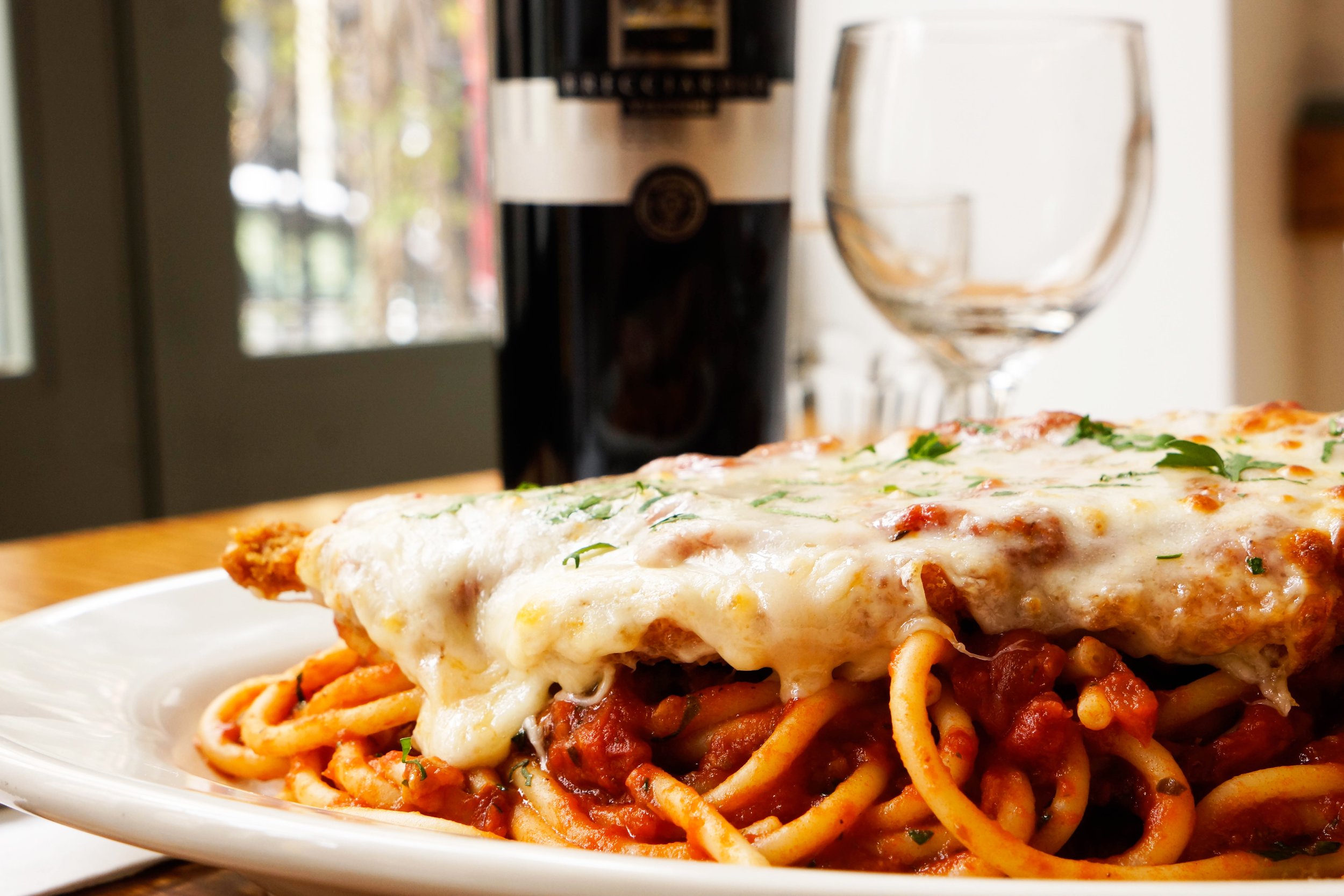 Isabella Chicken Parmesan Plate 032521.jpg