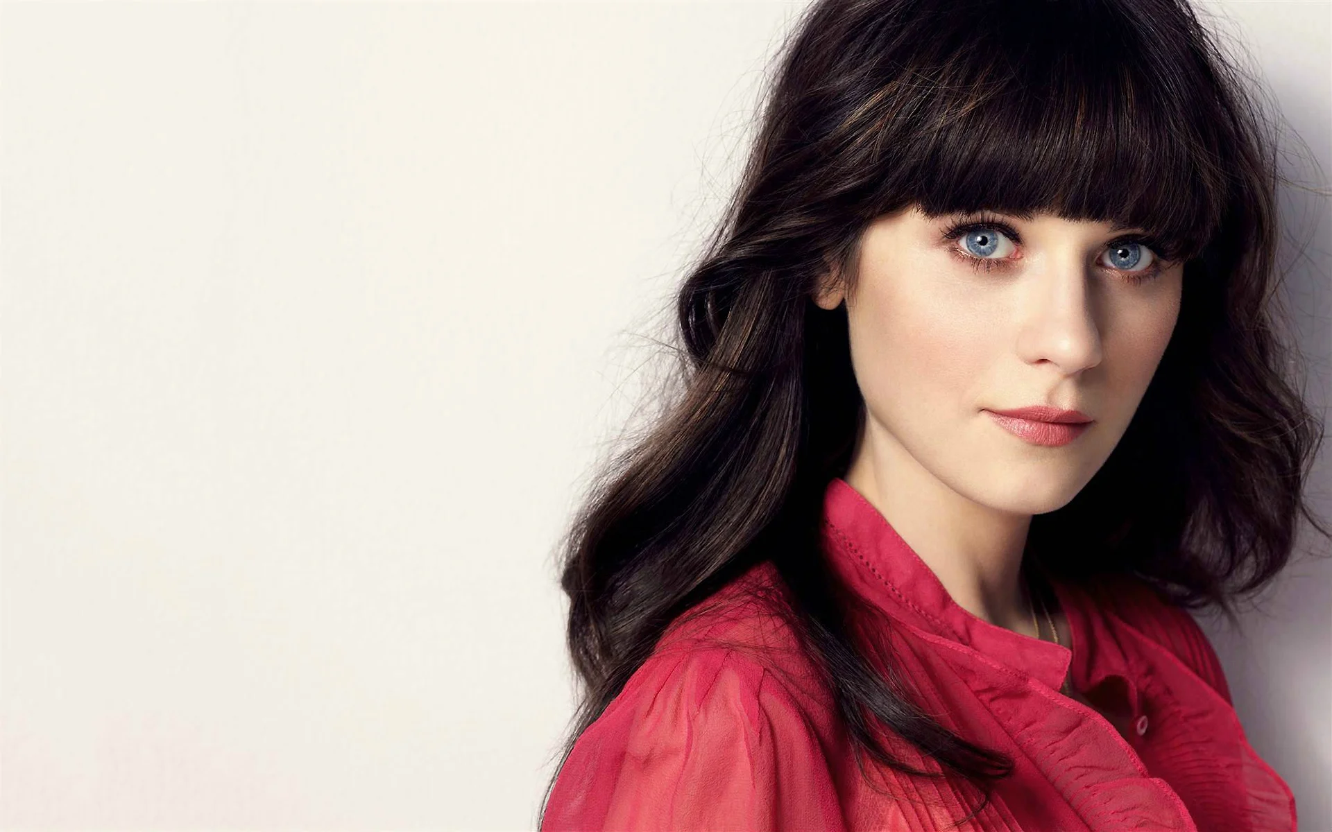zooey-deschanel-wallpaper-1.jpg