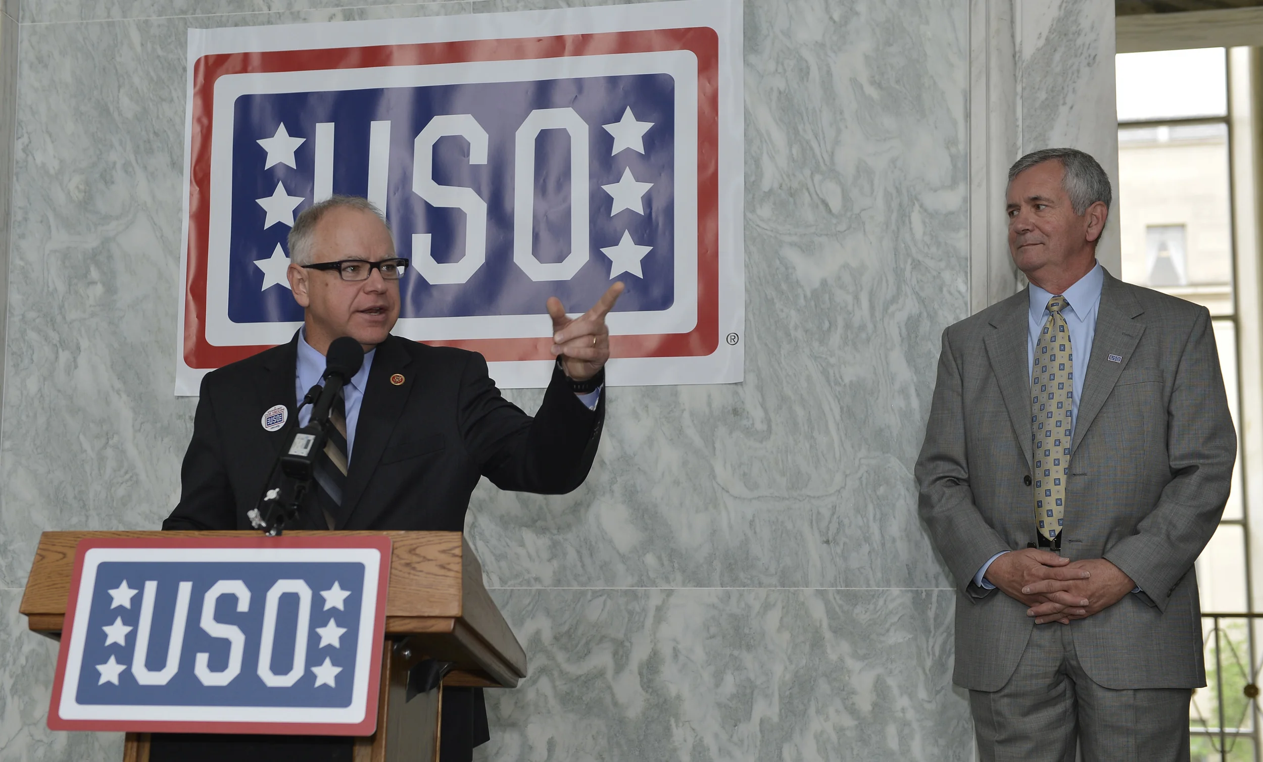 Rep. Walz reintroduces bill to prevent veteran suicides